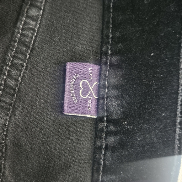 NYDJ Velvet Pants Size 16 Black Bootcut Gothic Inspired High Rise Velour Bottoms - Picture 9 of 9